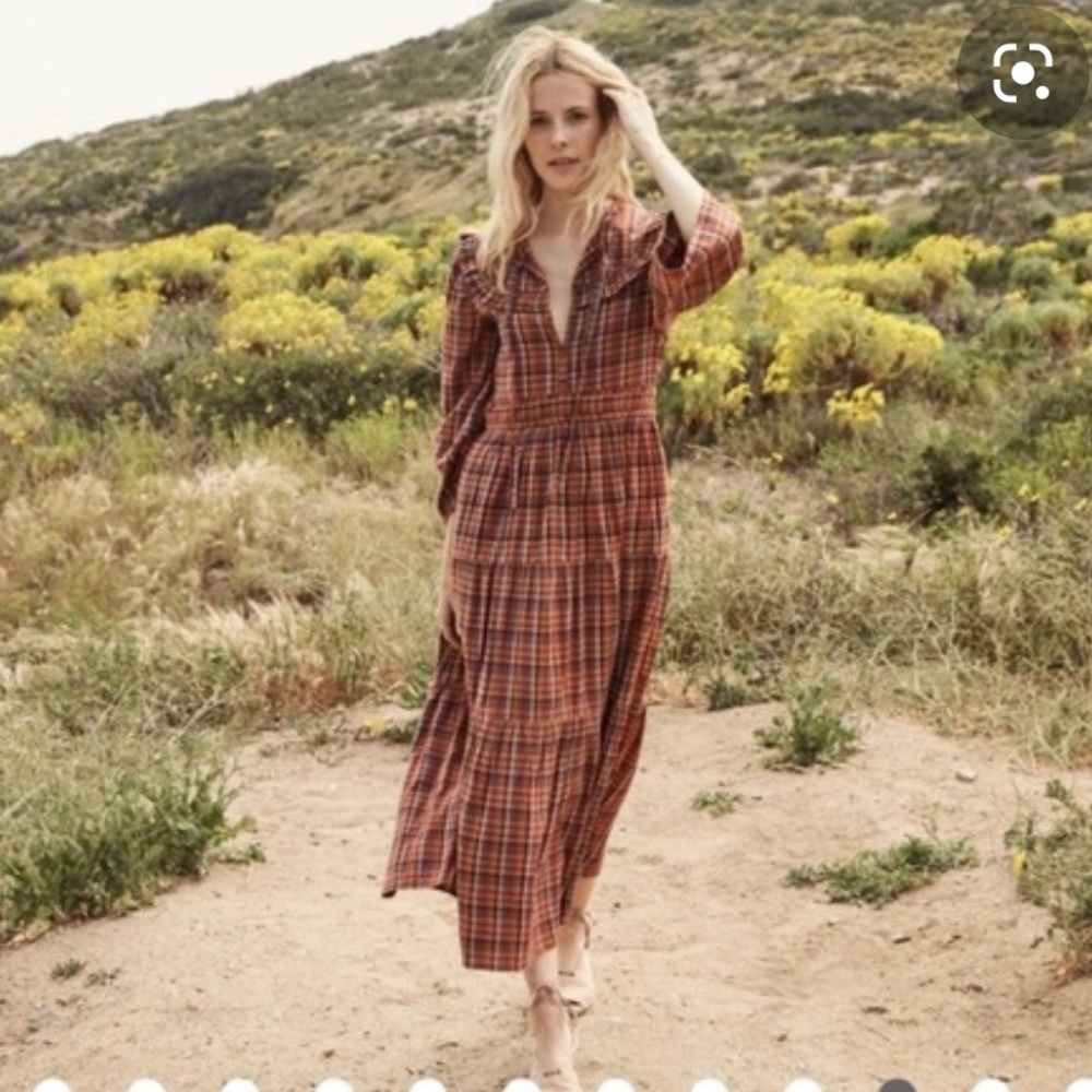 NWT Honey Dôen Dress